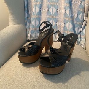 Free people chunky heels